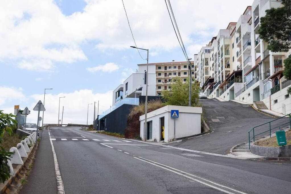 Azenha Apartment Caniço Eksteriør billede